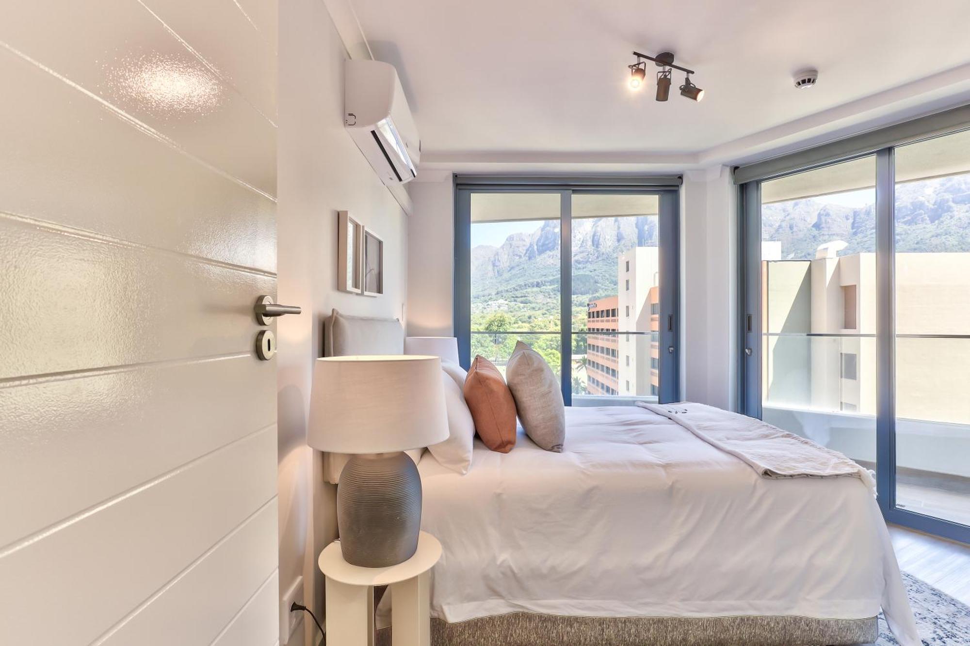 Newlands Peak Luxury Apartment Unit 636 Kapstaden Eksteriør billede